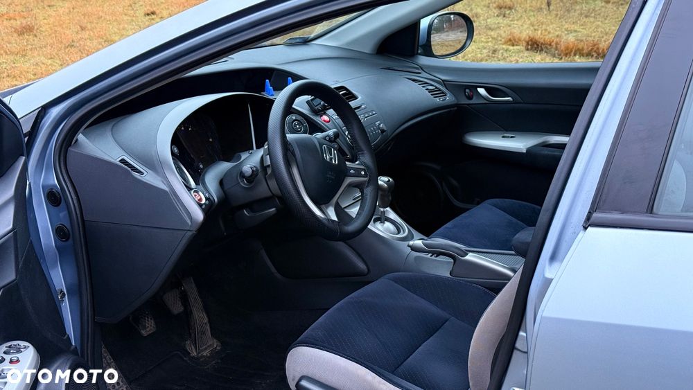 Honda Civic 1.4 Comfort - 30