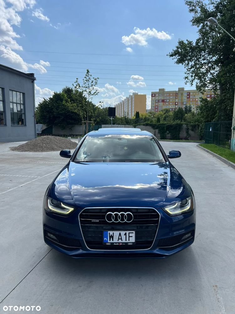 Audi A4 Limousine - 3