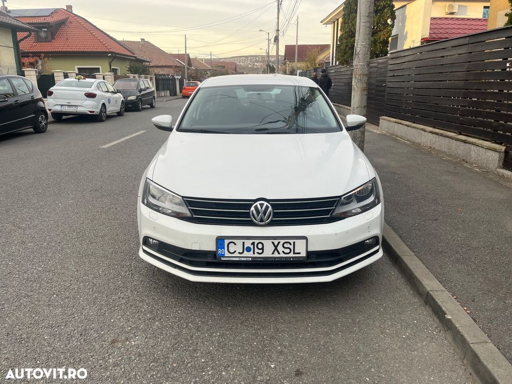 Volkswagen Jetta 1.2 TSI BlueMotion Technology - 1