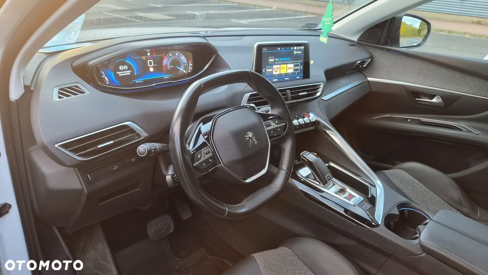 Peugeot 3008 2019 photo 5