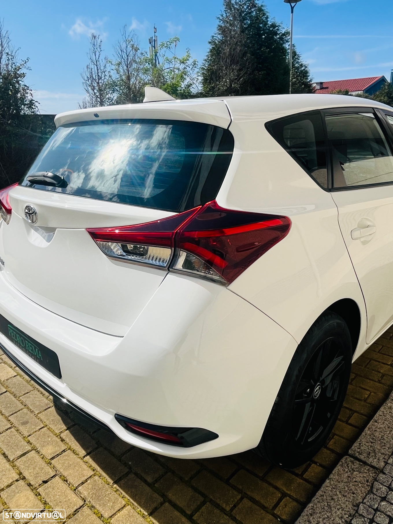 Toyota AURIS BIZZ D4D 90CV C/AC - 19