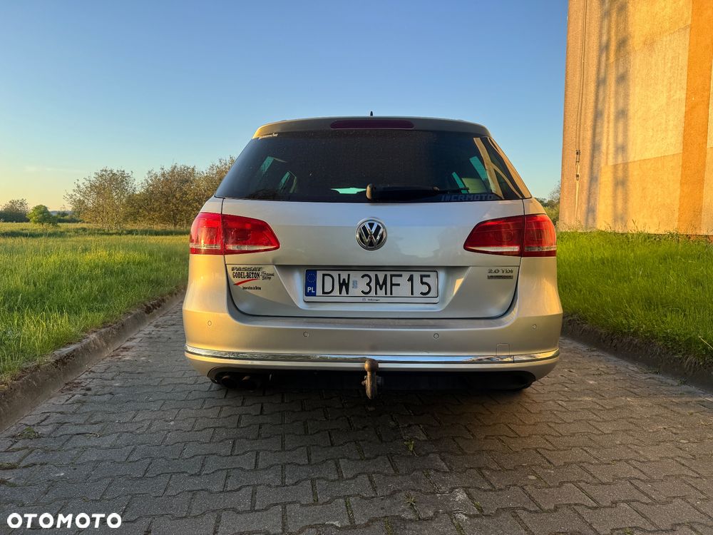 Volkswagen Passat 2.0 TDI Comfortline DSG - 16