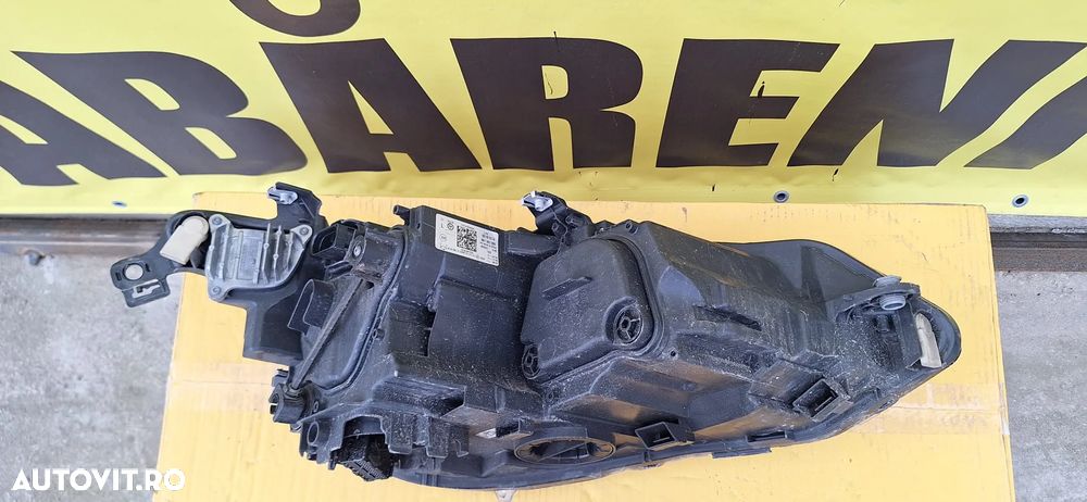 Far stanga Volkswagen Golf 8 LED iq.light - 4