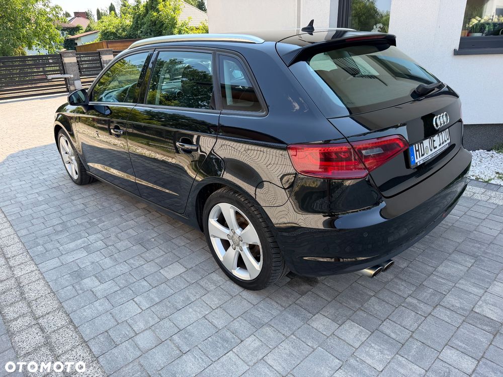 Audi A3 Sportback - 4