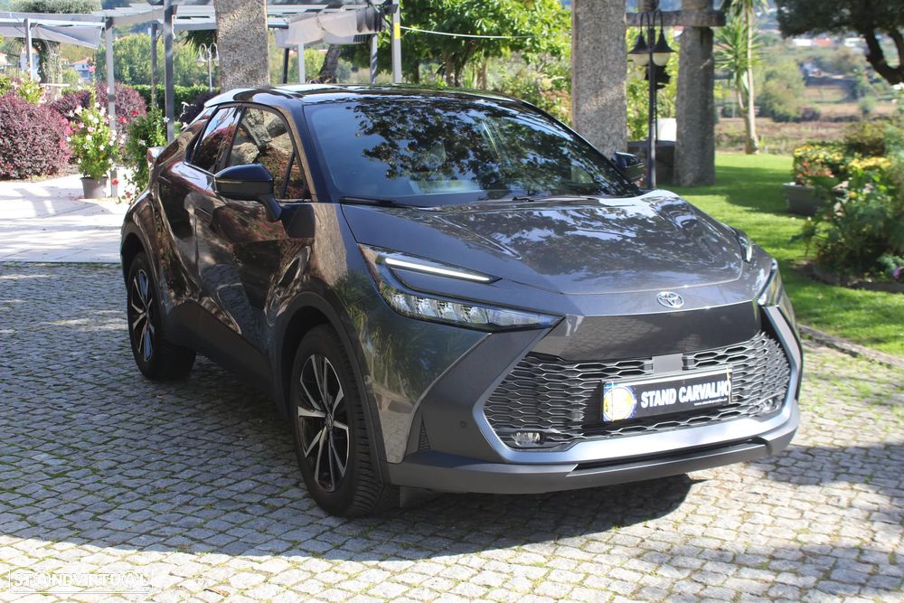 Toyota C-HR 2.0 Hybrid Exclusive+P.Luxury - 2