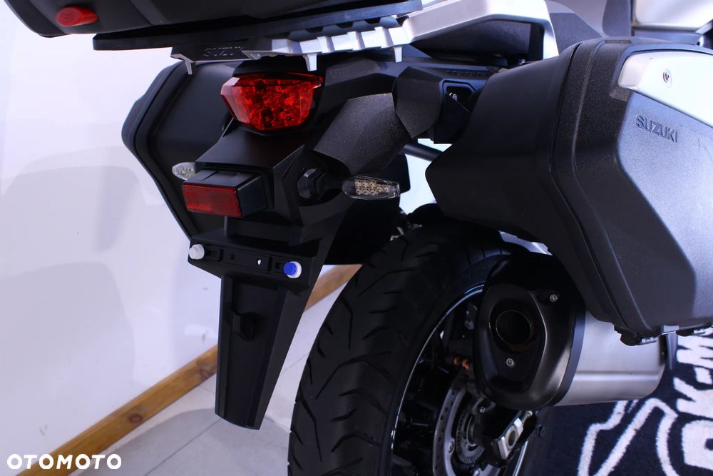 Suzuki DL - 40