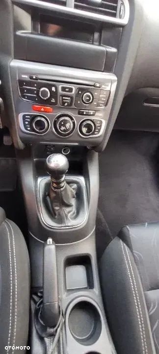 Citroën C4 1.2 e-THP Exclusive - 37