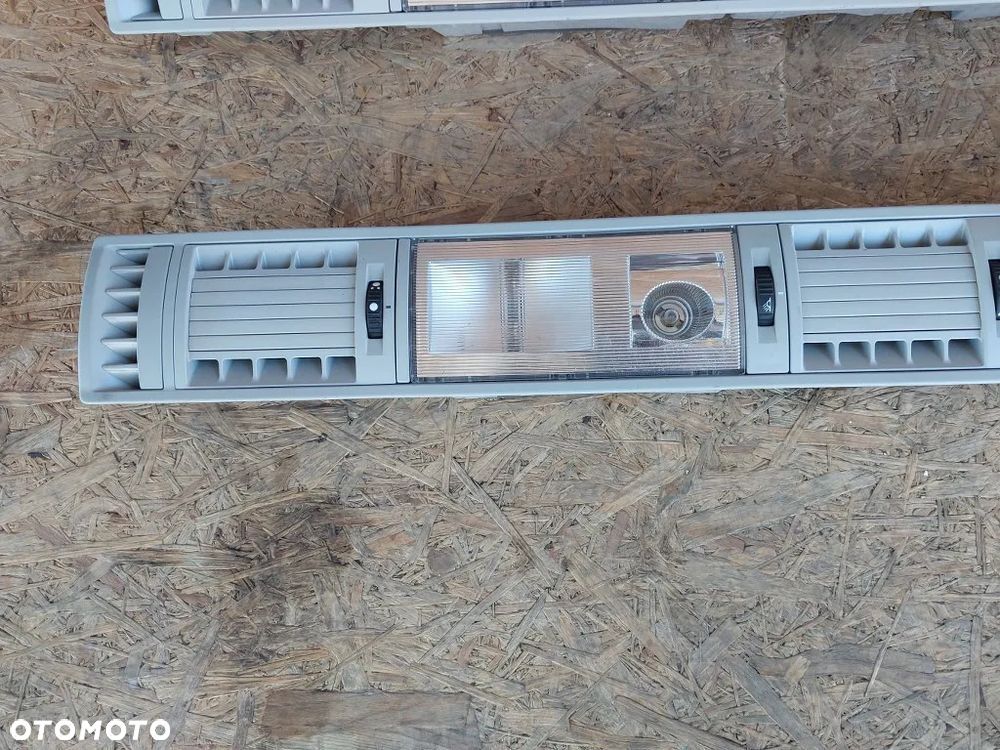 panel nawiewu klimatronik tył kratki nawiewu lampki podsufitki vw multivan caravelle t6 7E0907049 7E5947291 - 4