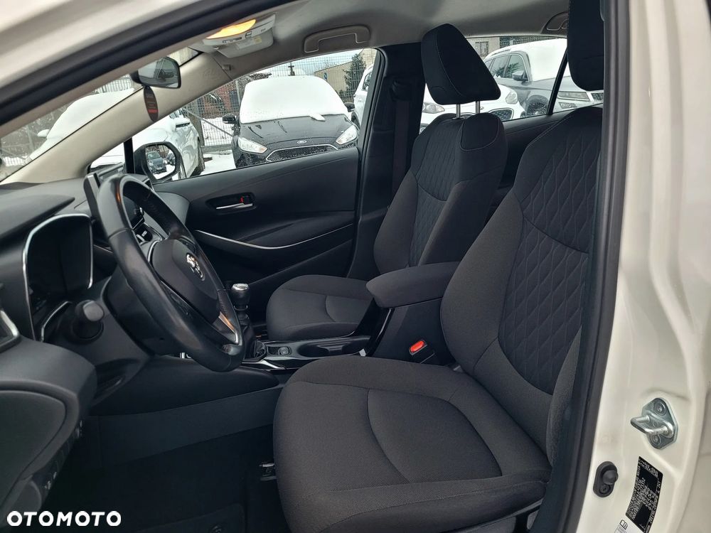 Toyota Corolla 1.6 Comfort - 6