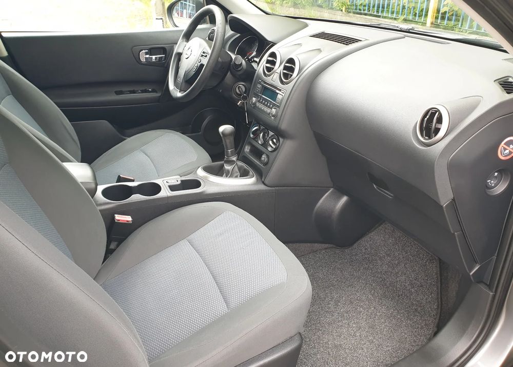 Nissan Qashqai - 12