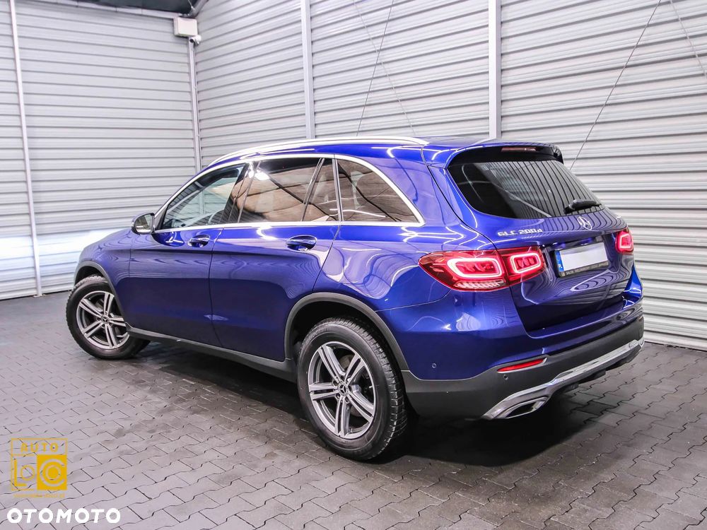 Mercedes-Benz GLC 200 d 4Matic 9G-TRONIC Exclusive - 4