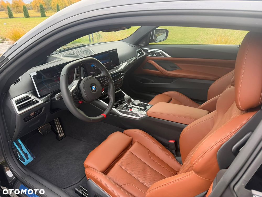 BMW M4 Competition M xDrive - 26