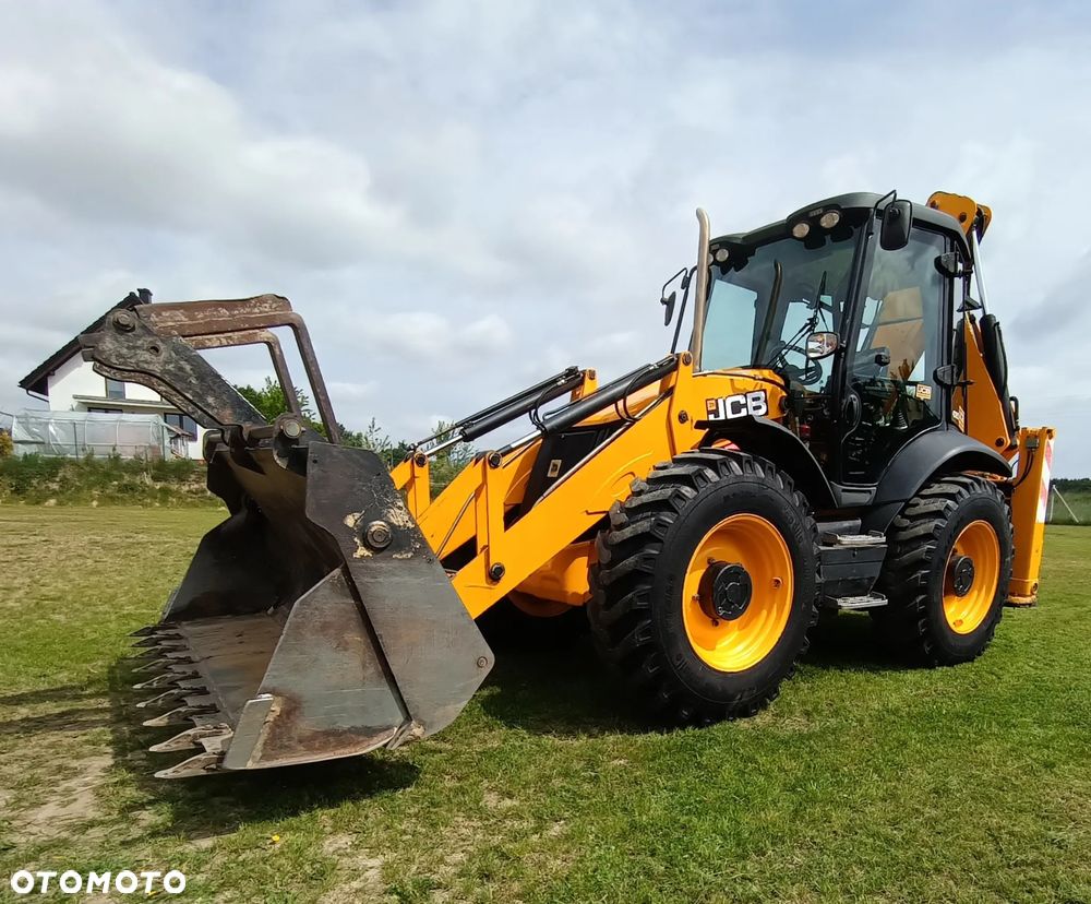 JCB 4 CX - 6