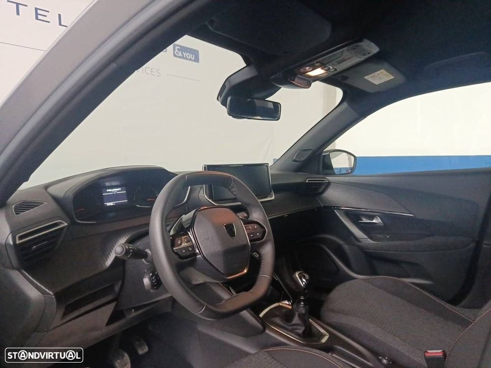 Peugeot 2008 1.2 PureTech Style - 8