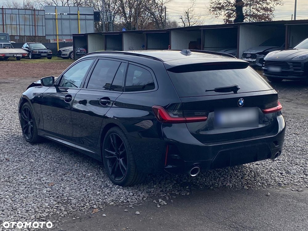 BMW Seria 3 320d xDrive M Sport Sport - 1