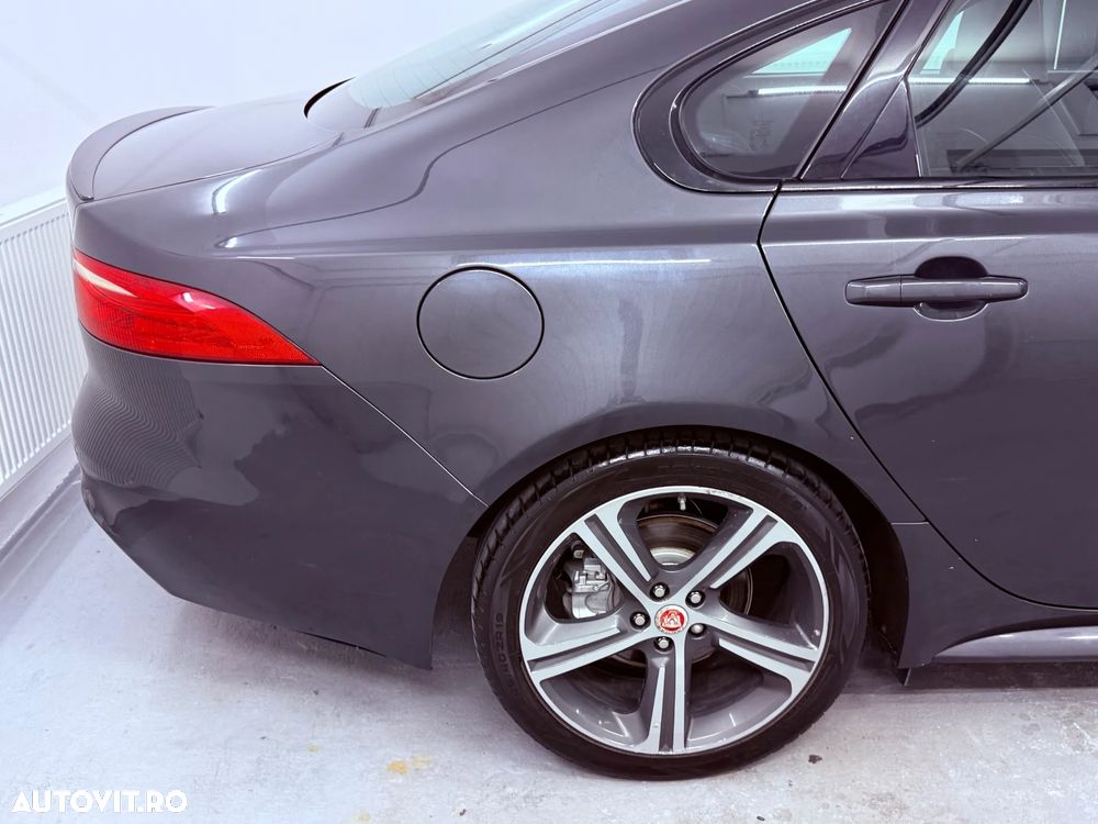 Jaguar XF E-Performance Aut. R-Sport - 33