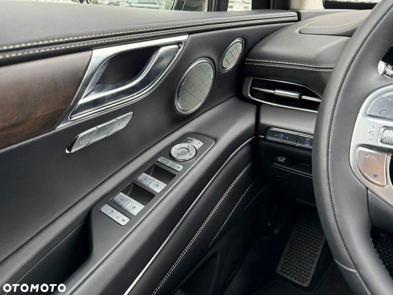 Genesis GV80 - 11