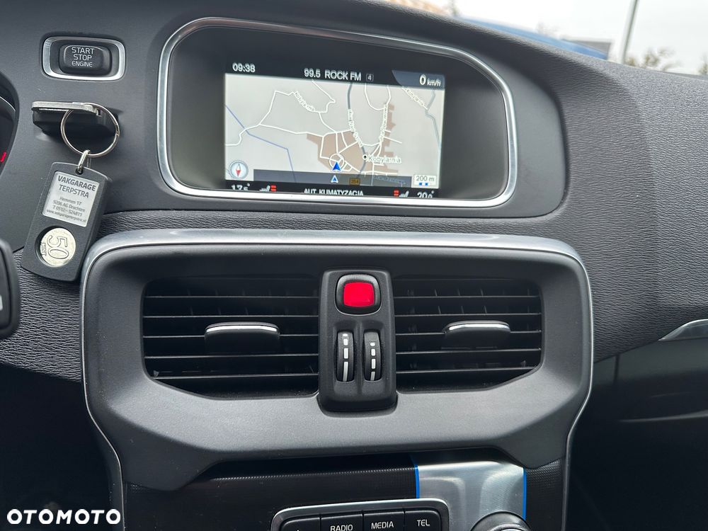 Volvo V40 D2 RDesign - 12