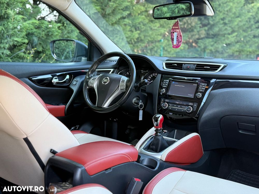 Nissan Qashqai 1.6 DCI Start/Stop Tekna - 10