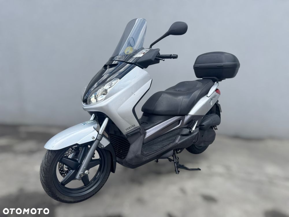 Yamaha X-max - 6
