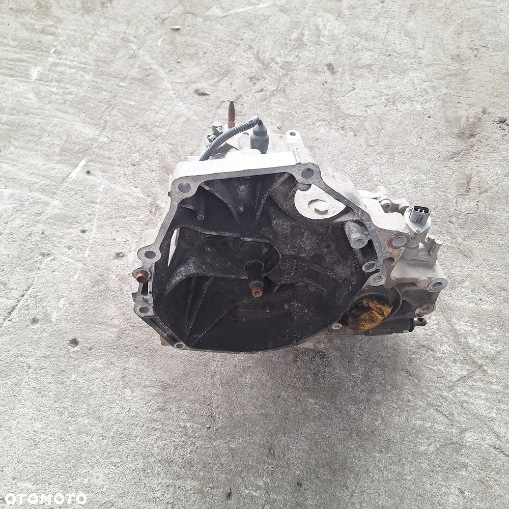 SKRZYNIA BIEGOW HONDA CIVIC VI 1.4 - 4