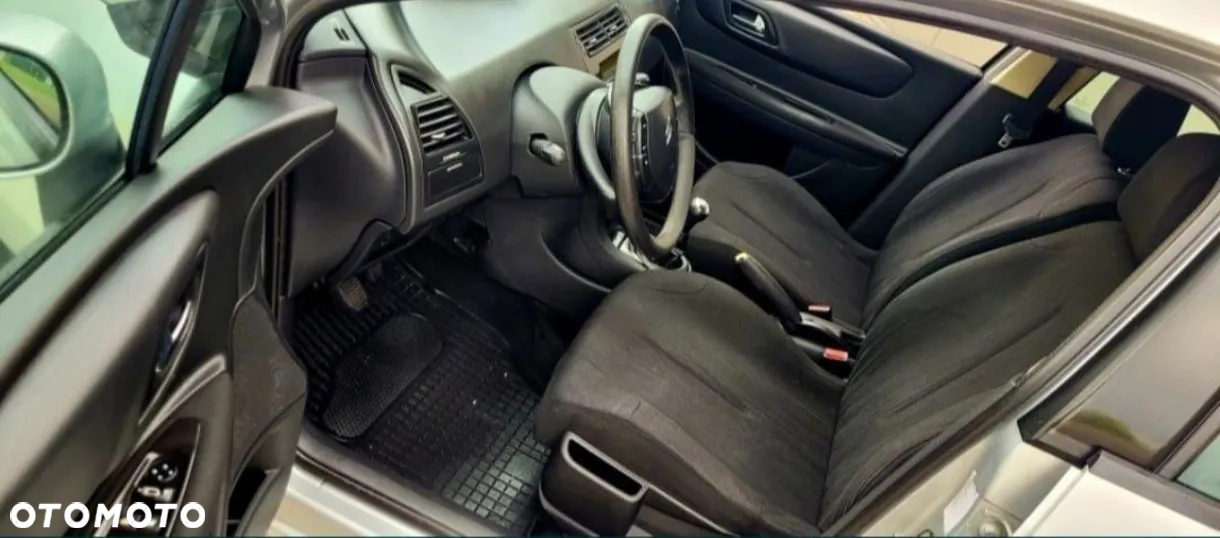 Citroën C4 1.6 VTi Attraction - 4