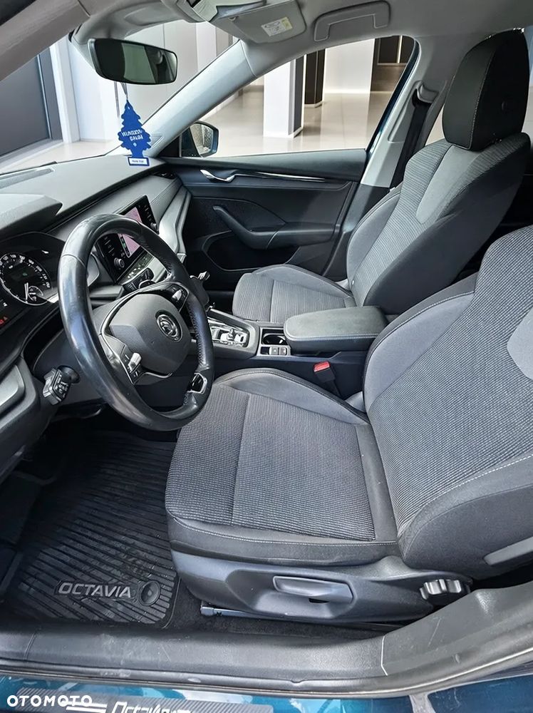 Skoda Octavia - 10