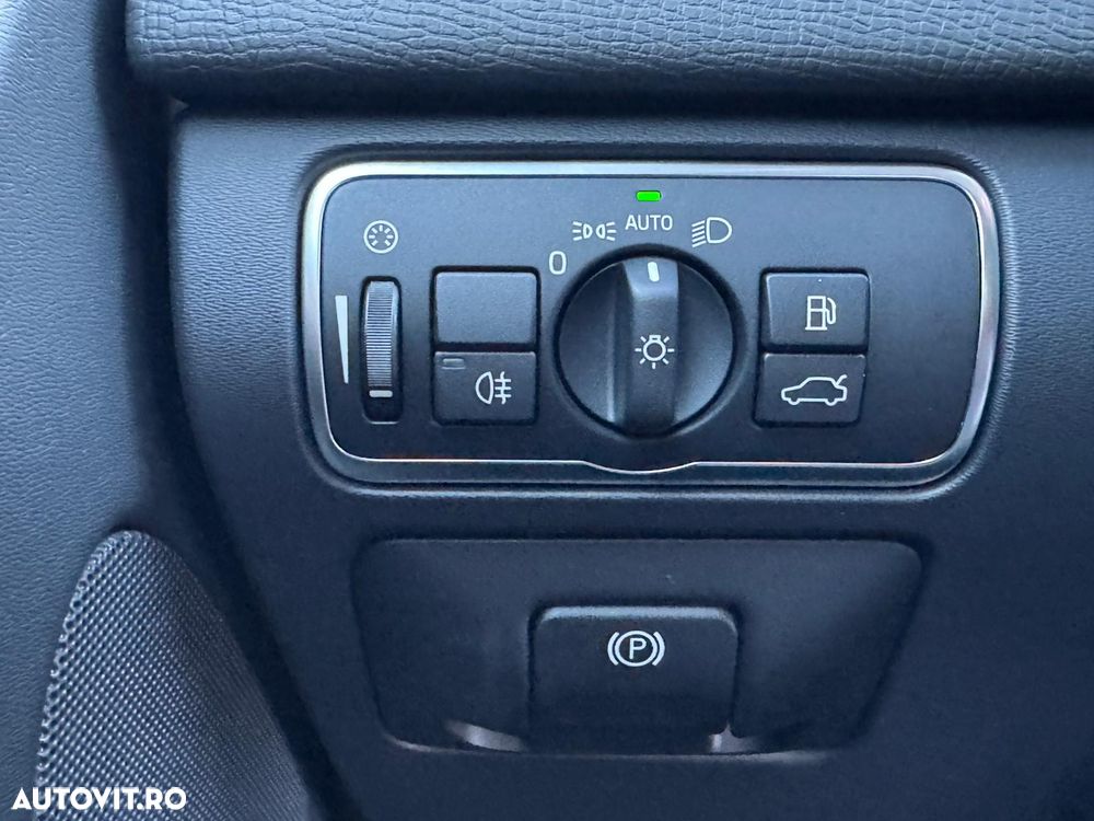 Volvo XC 60 D4 Geartronic Summum - 27