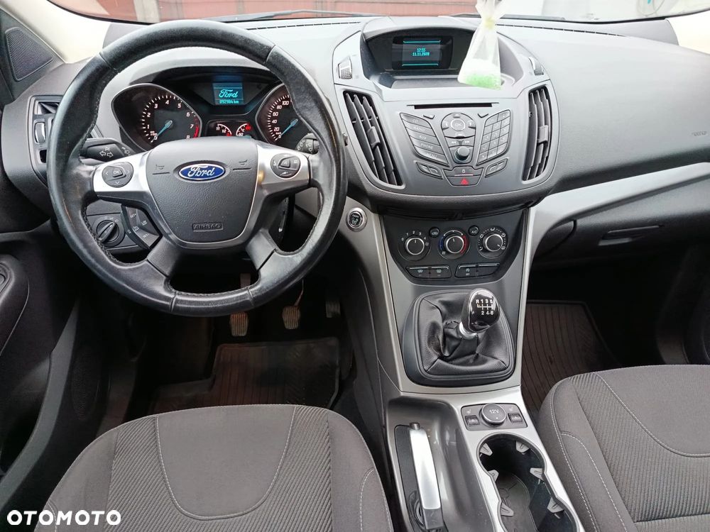 Ford Kuga 1.5 EcoBoost 2x4 Black & Silver - 6