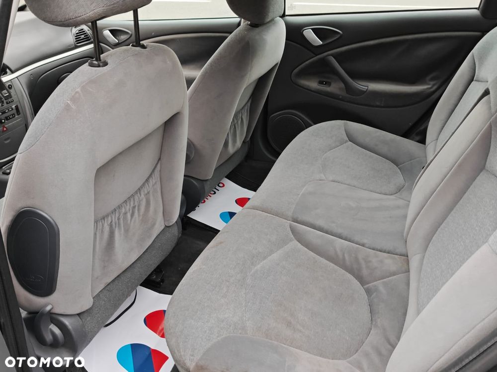 Citroën C5 II 2.0i 16V Exclusive - 16