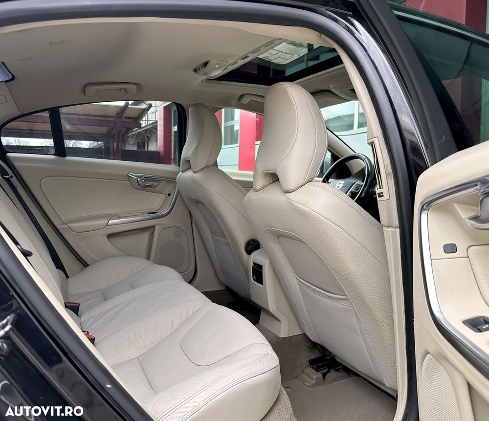 Volvo S60 - 14
