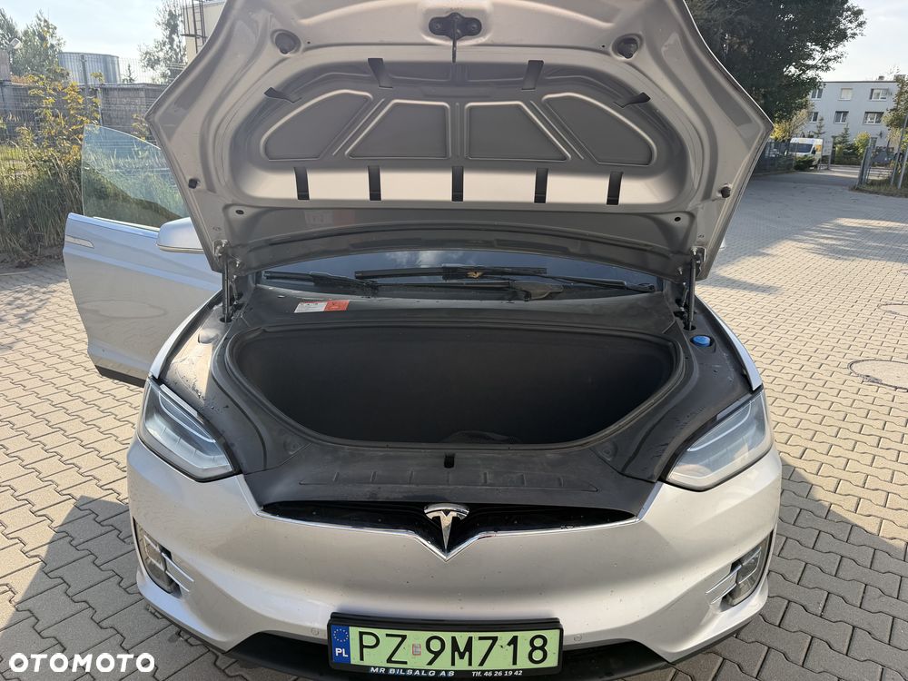 Tesla Model X Long Range Plus - 23