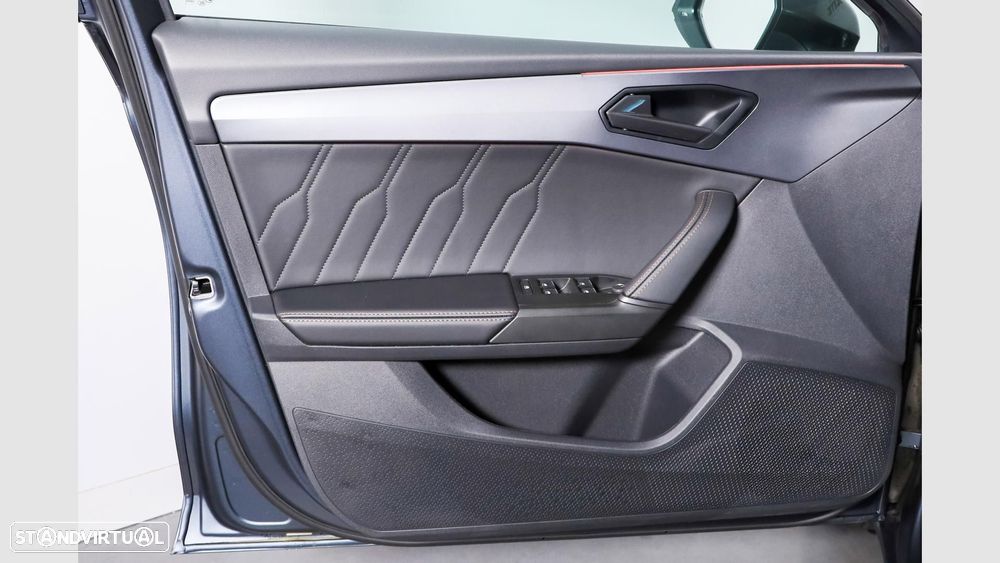 Cupra Leon ST 1.5 eTSI DSG - 7