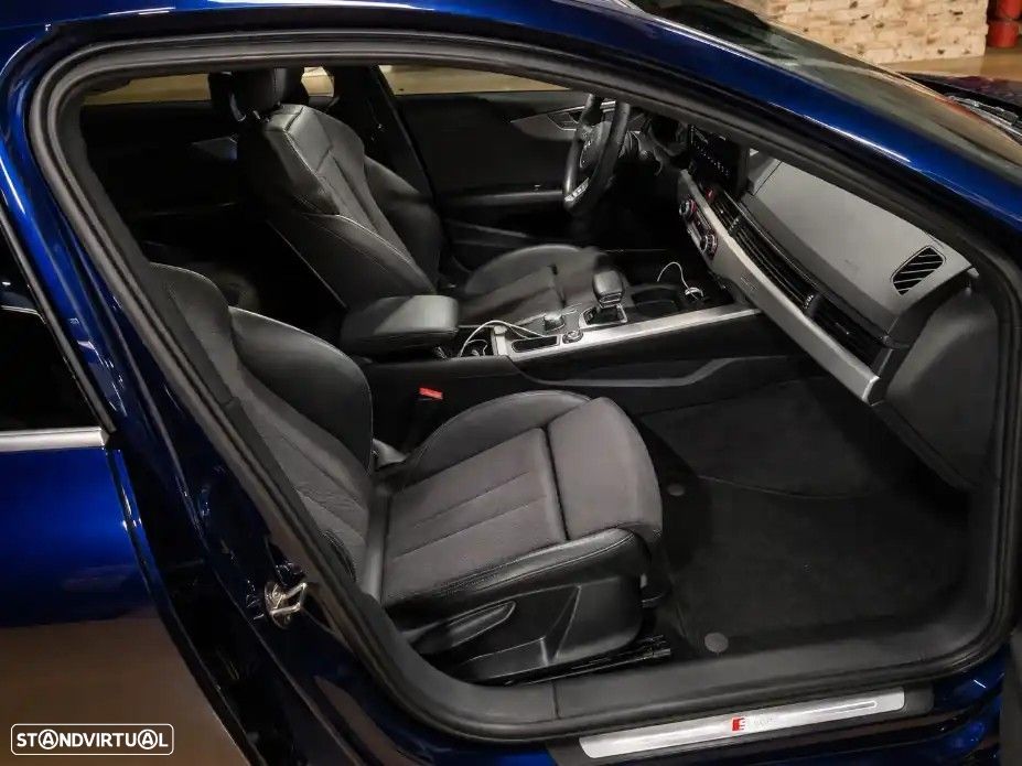 Audi A4 40 TDI S line S tronic - 12