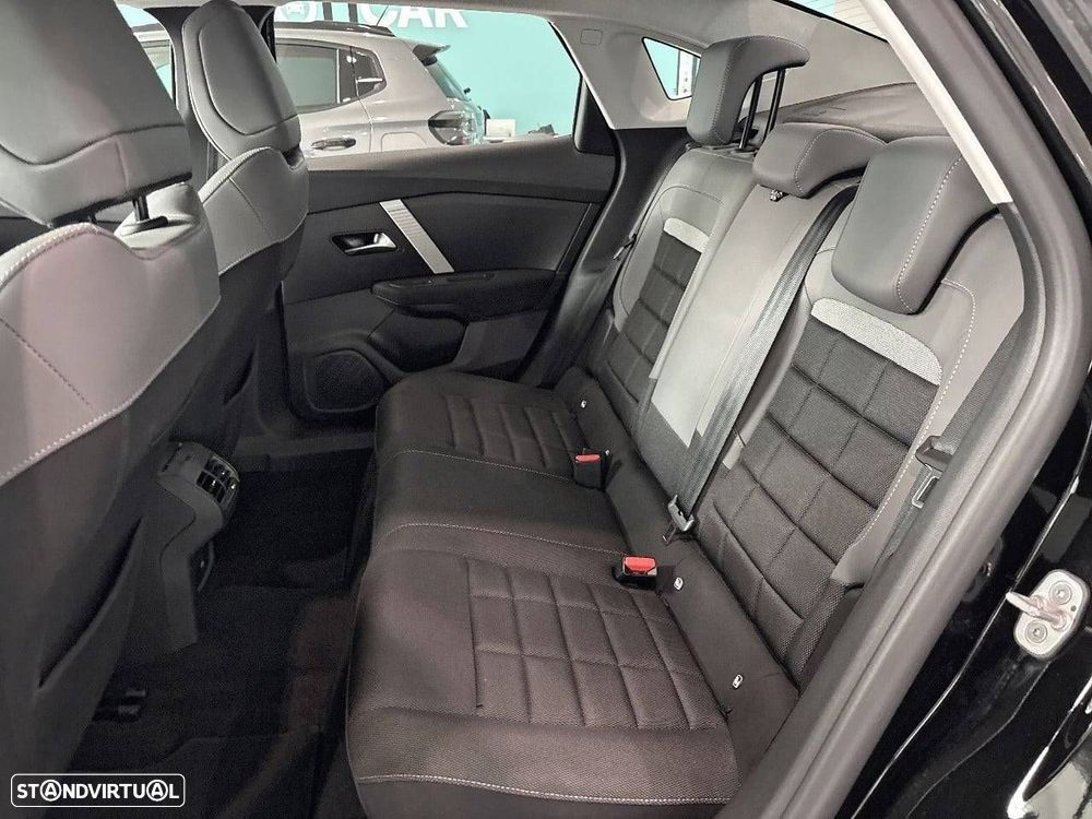 Citroën C4 X 1.2 Hybrid Plus e-DSC6 - 10