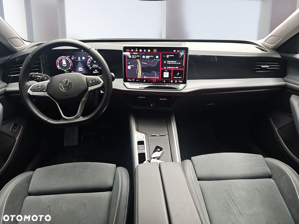 Volkswagen Passat - 8