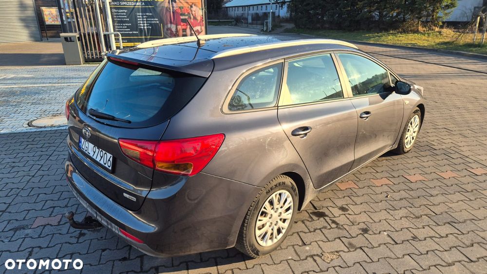 Kia Ceed 1.6 GDI Edition 7 - 4