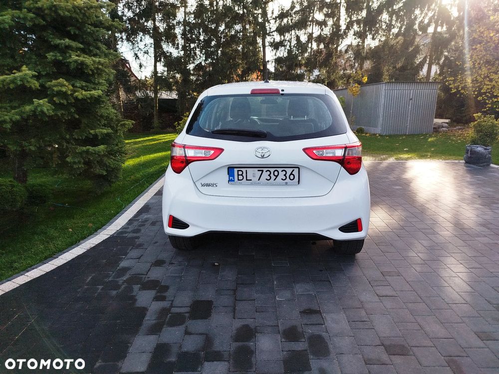 Toyota Yaris 1.0 Active - 5