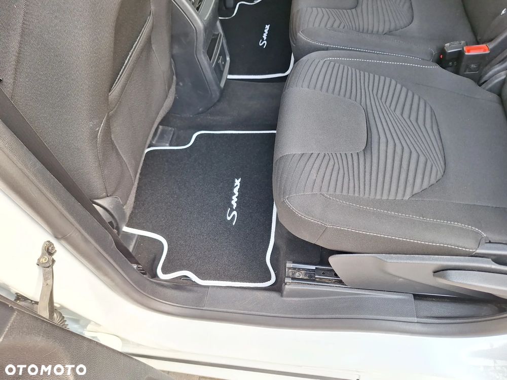 Ford S-Max 2.0 TDCi Titanium PowerShift - 21