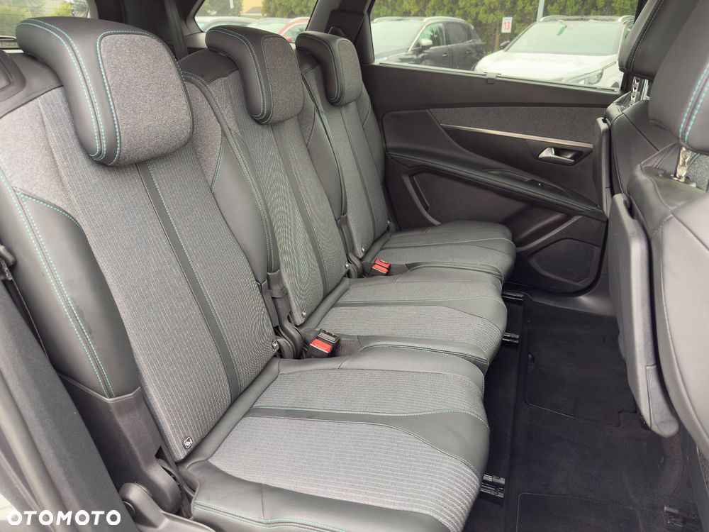 Peugeot 5008 BlueHDI 180 EAT8 Allure Pack - 22