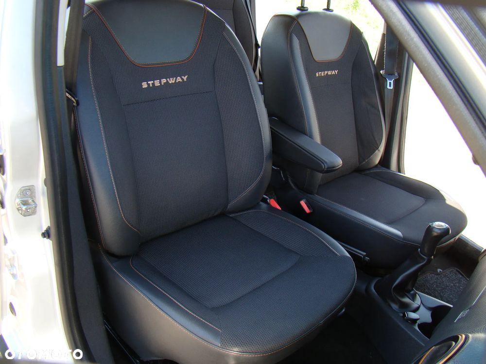 Dacia Sandero Stepway 0.9 TCe Laureate S&S - 25