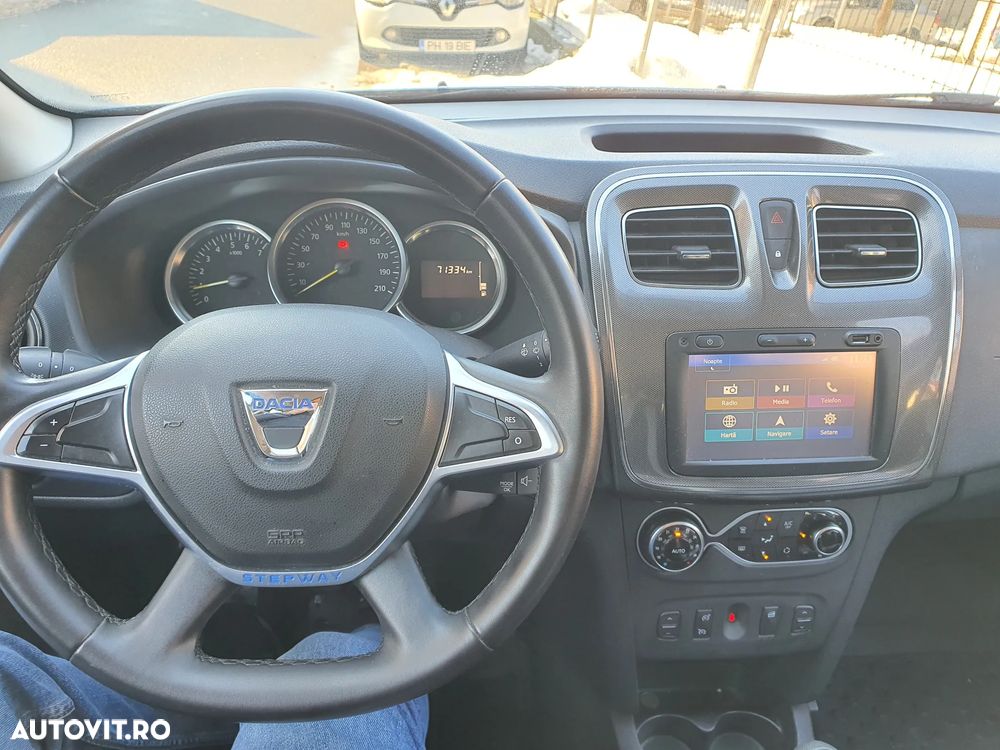 Dacia Logan 0.9 TCe Laureate - 4