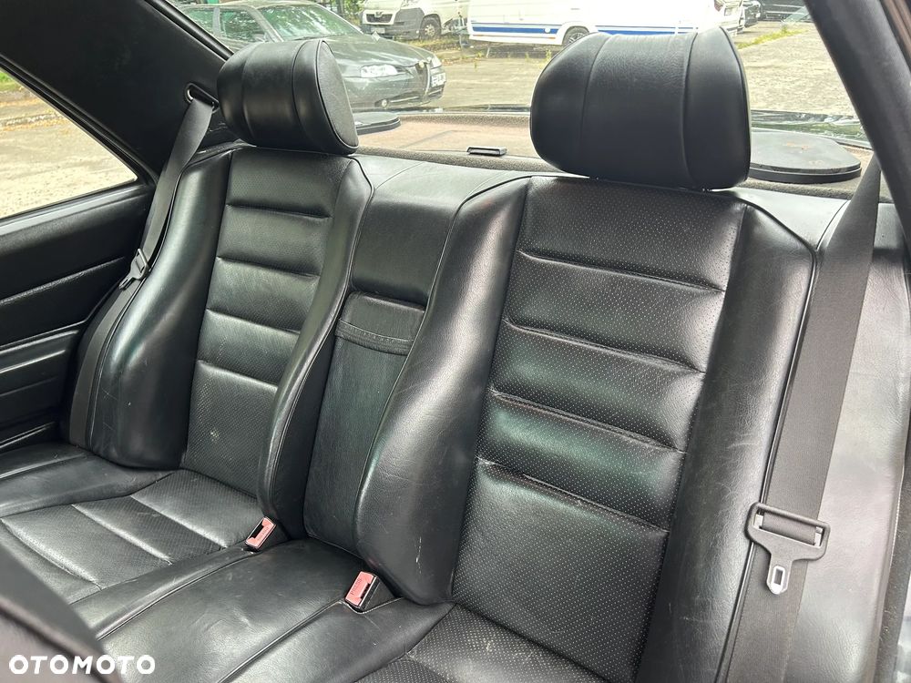 Mercedes-Benz W201 (190) - 18