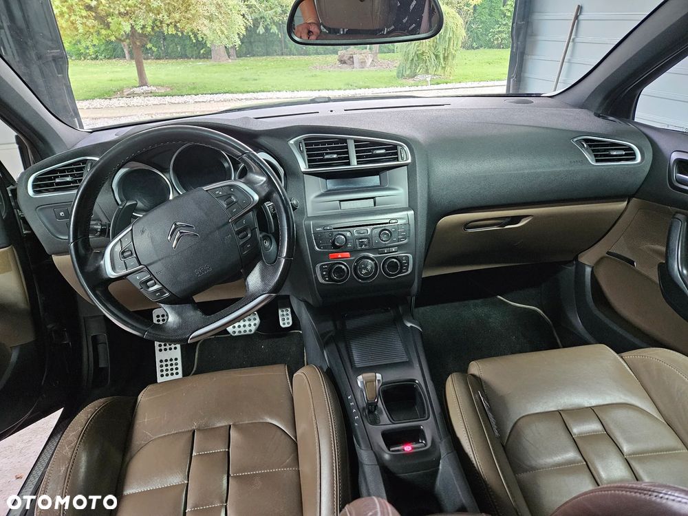 Citroën DS4 1.6 THP SoChic MCP - 4