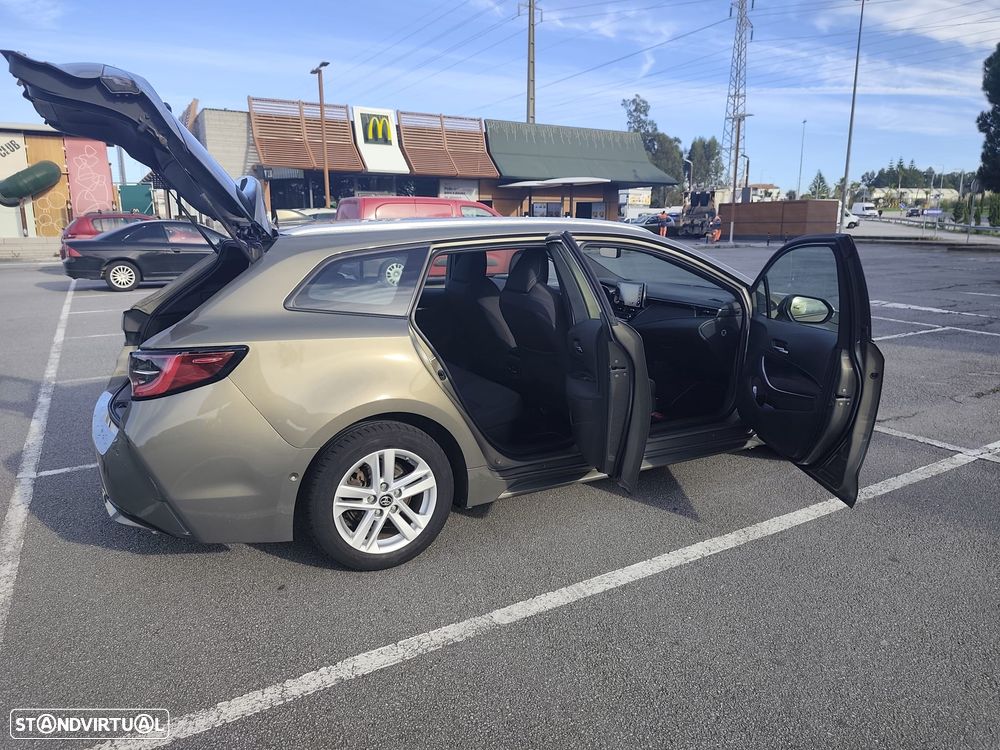 Toyota Corolla Touring Sports - 2