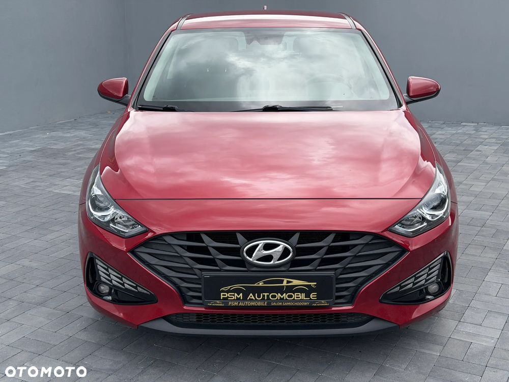 Hyundai i30 1.5 DPI Classic + - 7