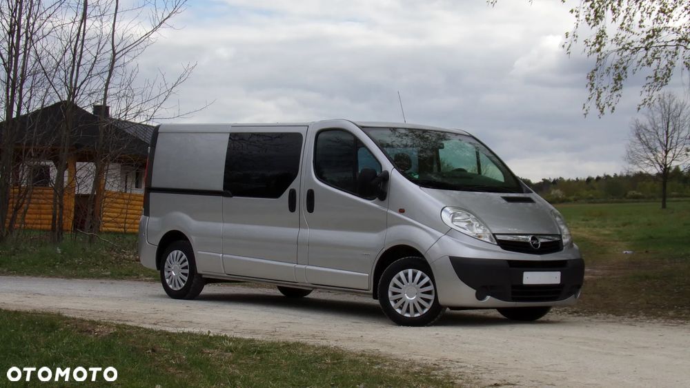 Opel VIVARO 2.0 115KM * LONG * KLIMA * BRYGADÓWKA 5/6 OSÓB * SUPER STAN ! - 1