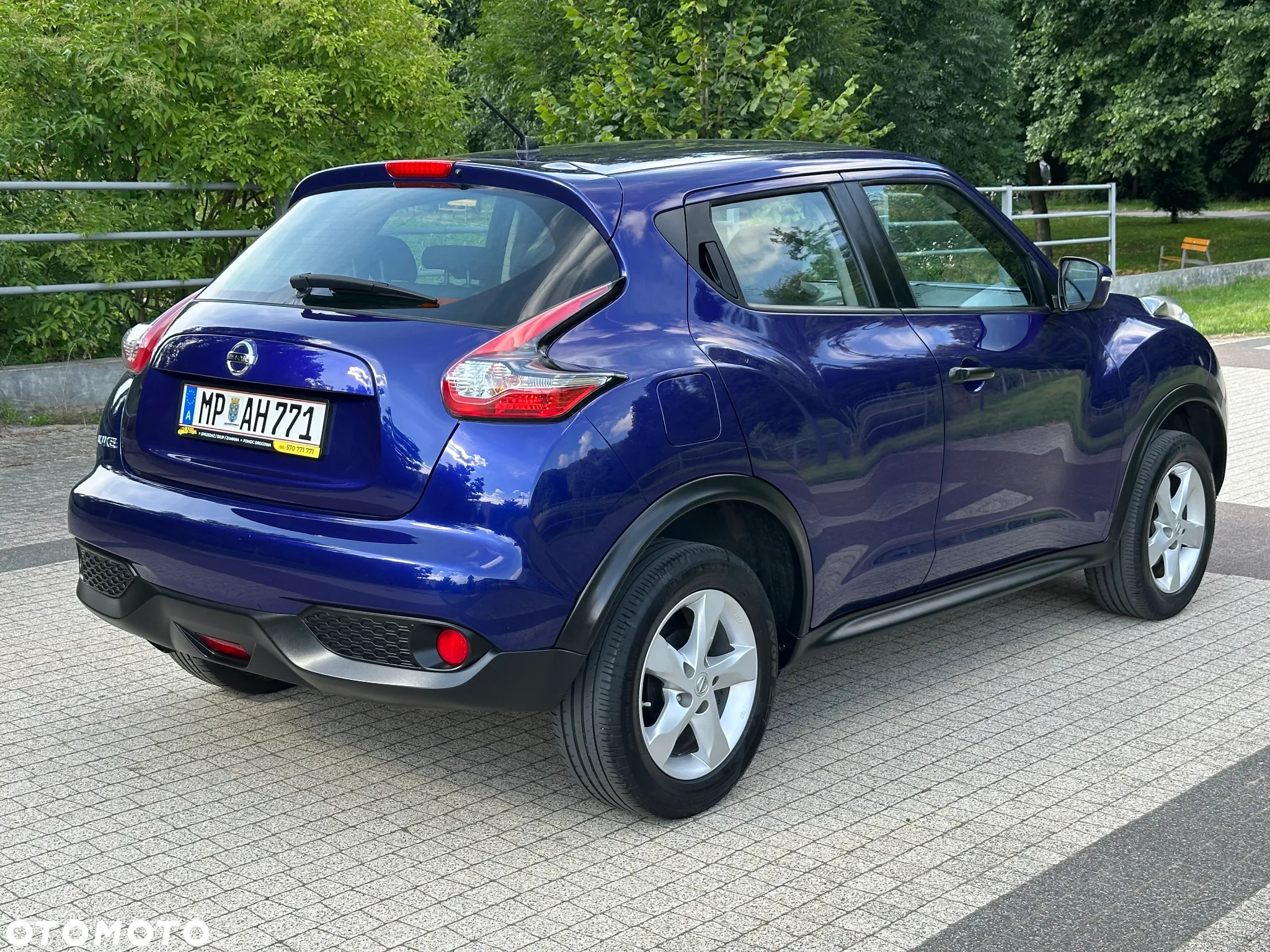 Nissan Juke 1.6 Visia - 3
