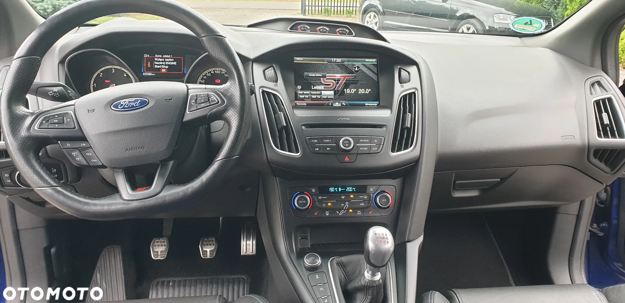 Ford Focus 2.0 TDCi ST - 30