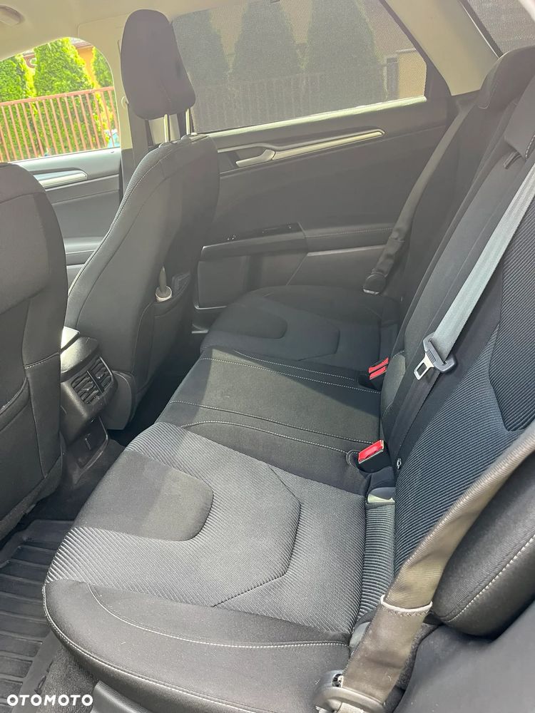 Ford Mondeo 2.0 TDCi Ambiente PowerShift - 7